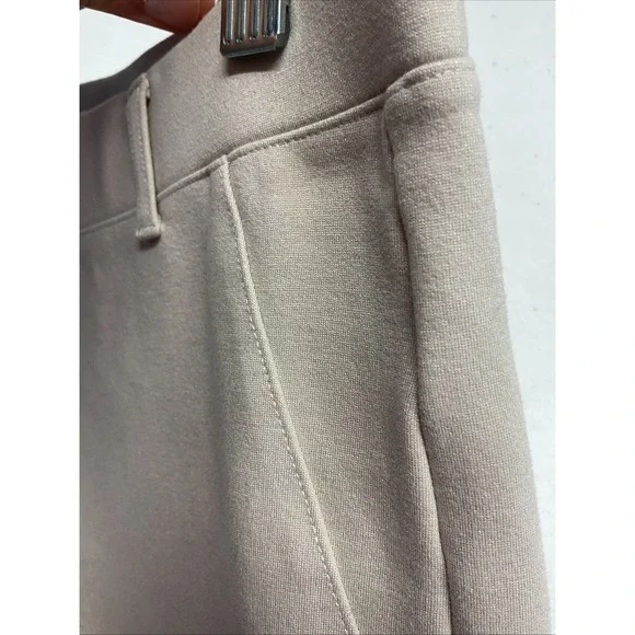 Quince‎ Ultra-Stretch Ponte Straight Leg  Pant in Khaki size M career neutral - Picture 5 of 10